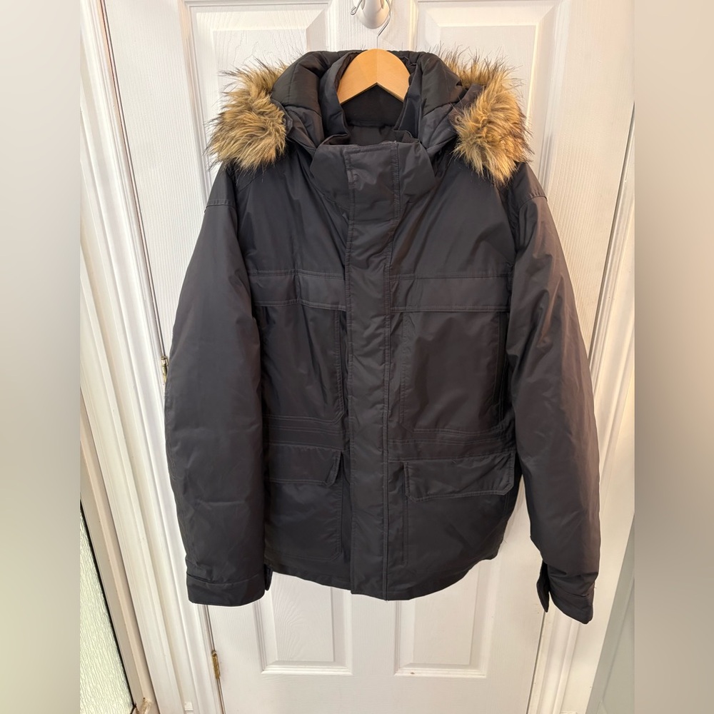 Men's Black Puffer Jacket with Faux Fur Trim